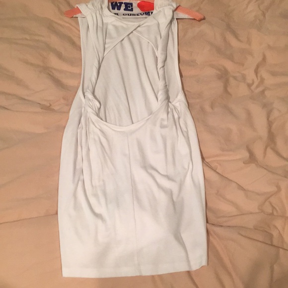 Backless beach cover - Picture 2 of 2